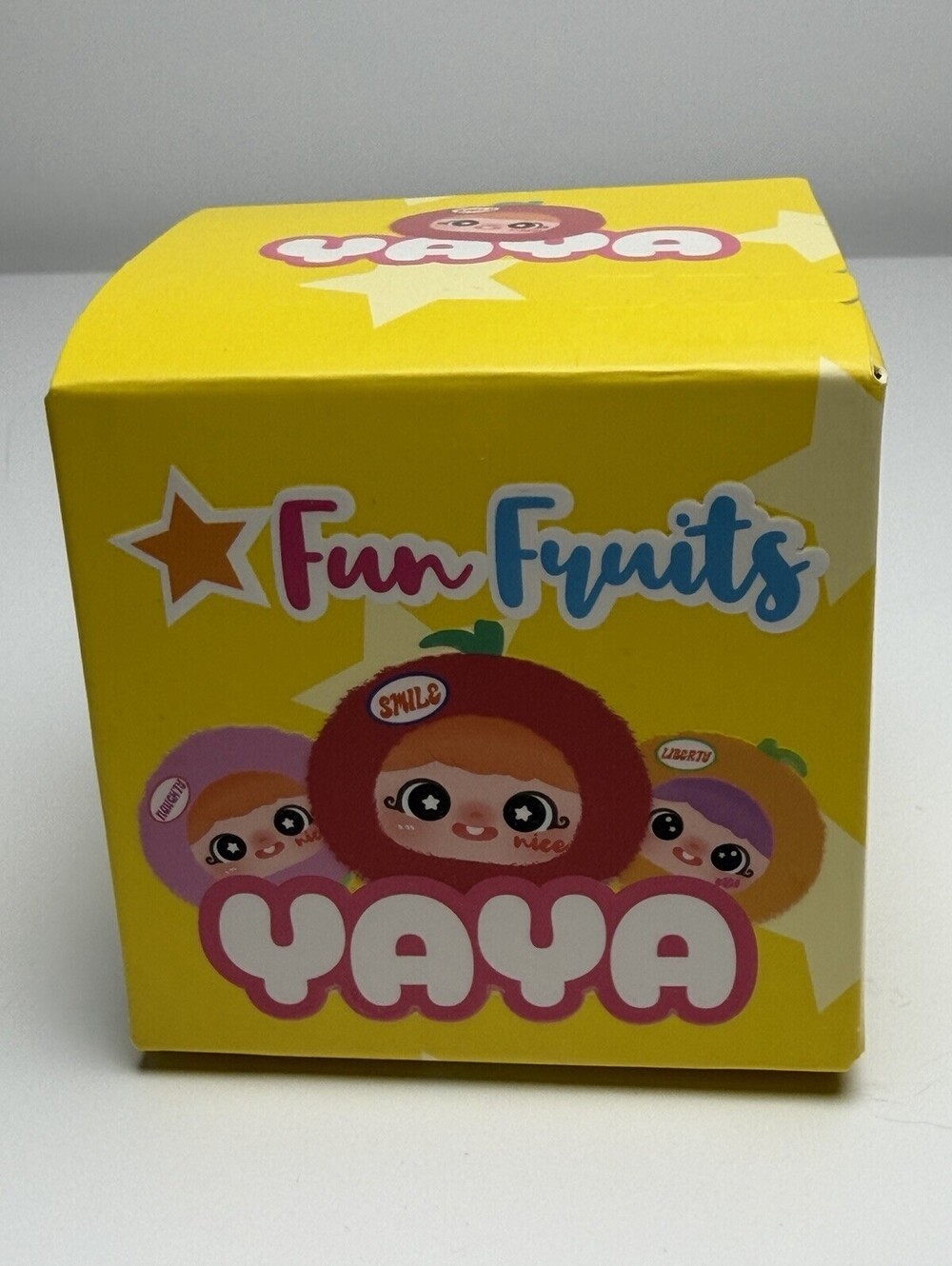 Happy Ghost YAYA Fun Fruits Plush Pendant Blind Box QZ228 Unopened Scented